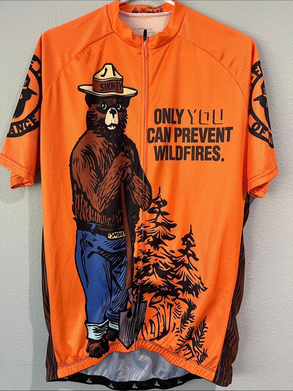Like New Smokey The Bear Orange Cycling Jersey - Men XXL